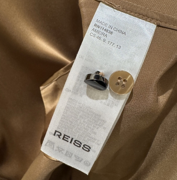 Reiss Ameira Silk-Satin Concealed-Placket Shirt - Picture 13 of 13